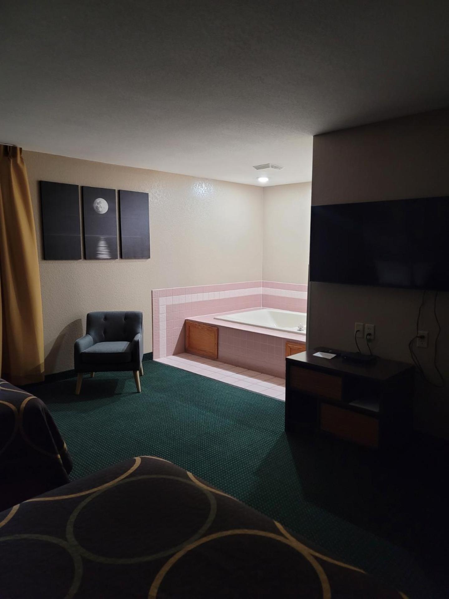 מלון Super 8 By Wyndham Ionia Mi מראה חיצוני תמונה